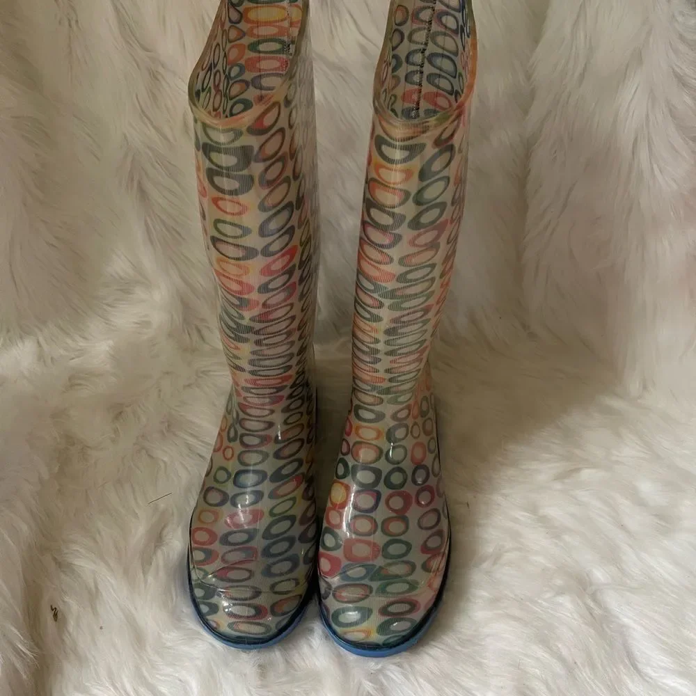Inner Soul multi color Rubber rain boots with indigo blue soles size11